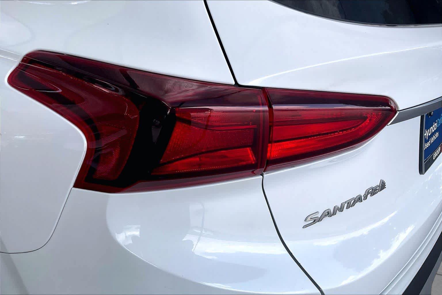 Used 2020 Hyundai Santa Fe SEL w/ Convenience Package FWD image 28