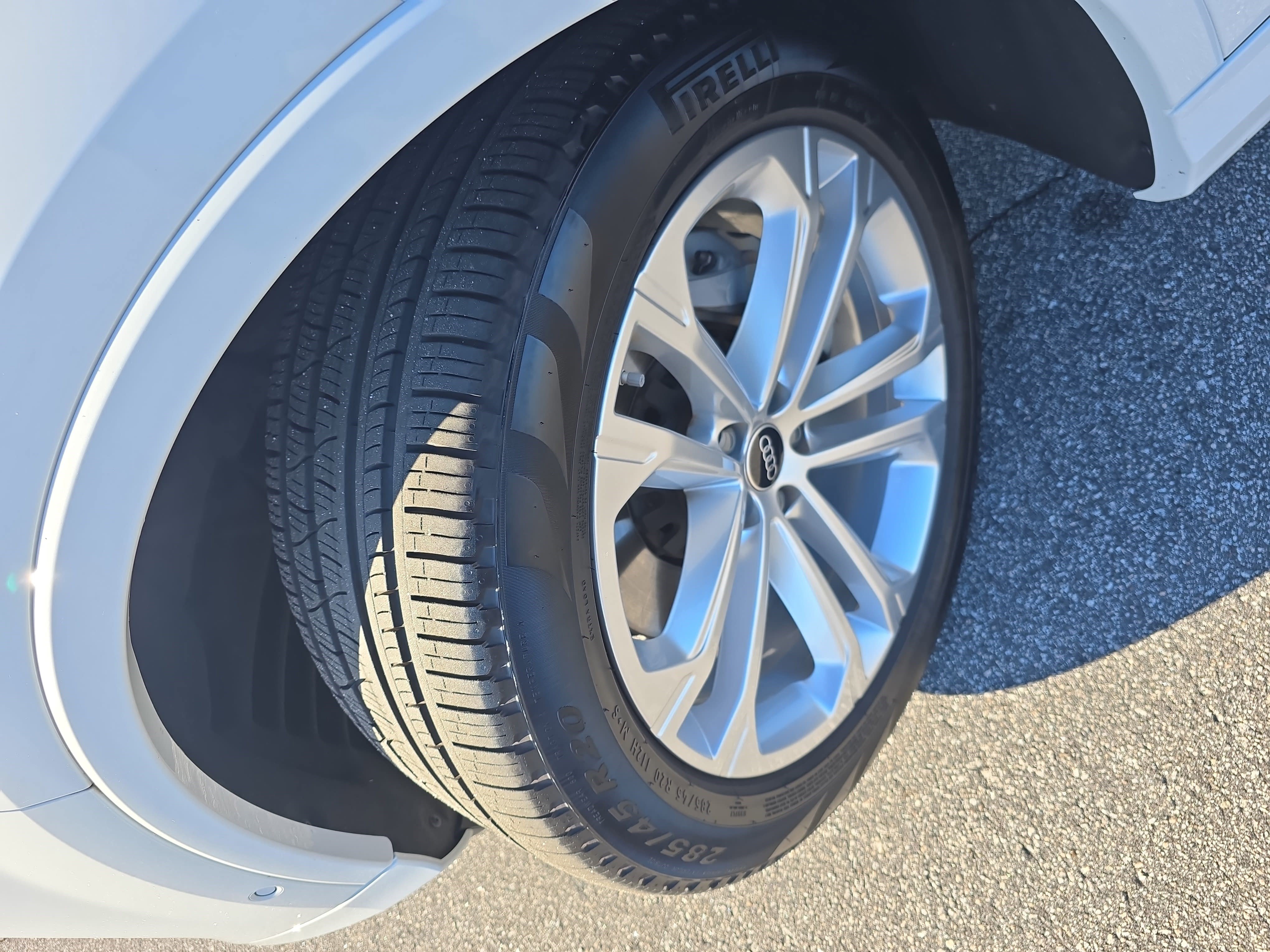 Certified 2025 Audi Q7 2.0T Premium Plus image 31