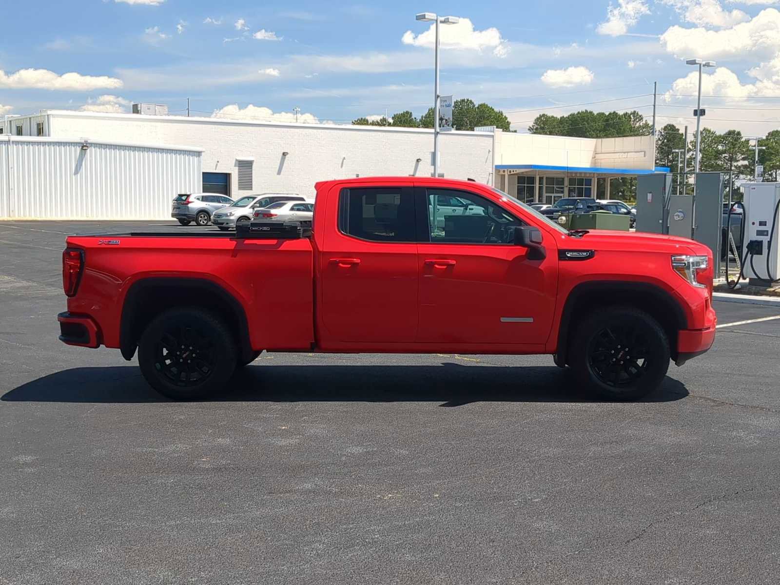 Used 2021 GMC Sierra 1500 Elevation AWD/4WD image 9