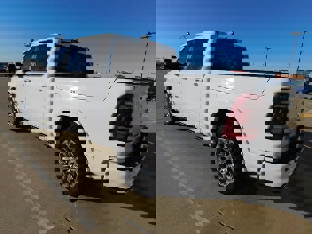 Used 2022 RAM 1500 Laramie w/ Laramie Southwest Edition image 3