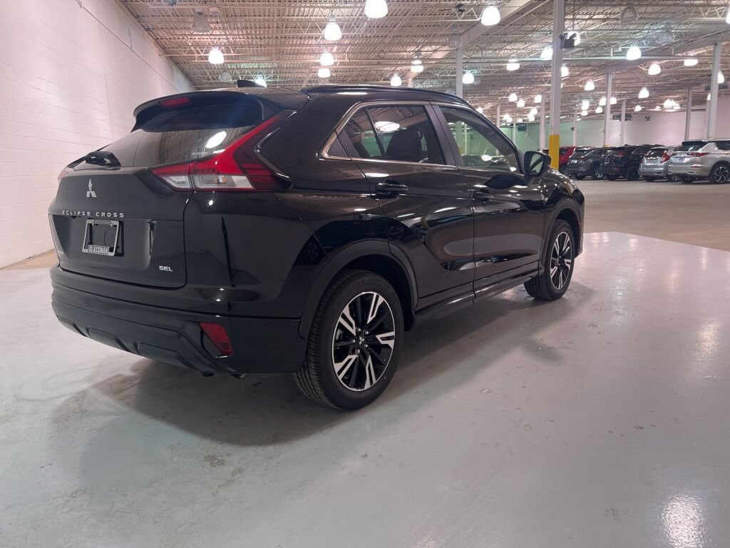 New 2026 Mitsubishi Eclipse Cross AWD video 3