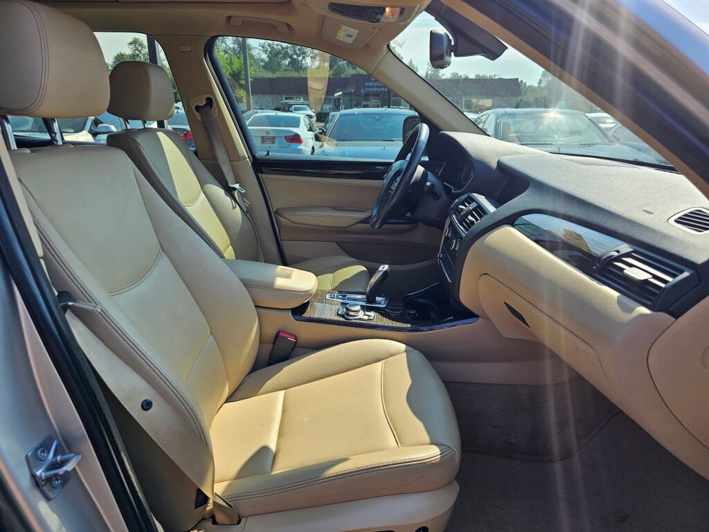 Used 2012 BMW X3 xDrive28i AWD/4WD image 11