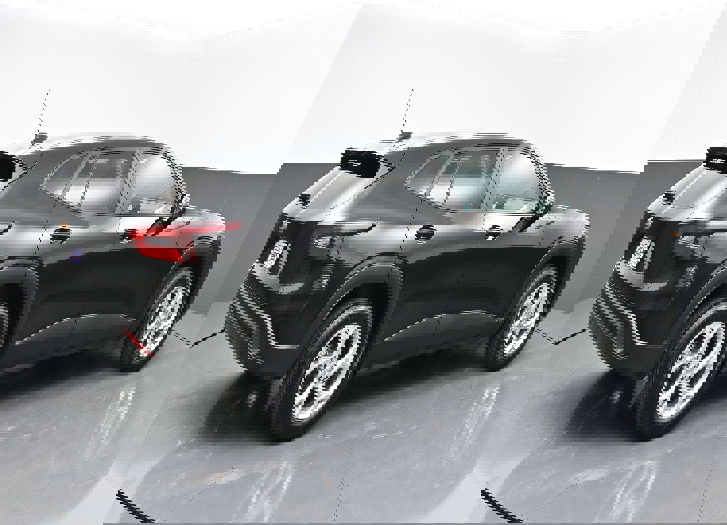 Certified 2025 Chevrolet Trax LS w/ LS Convenience Package image 7