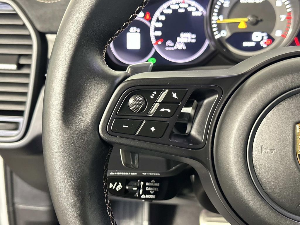 Used 2023 Porsche Cayenne Turbo GT image 19