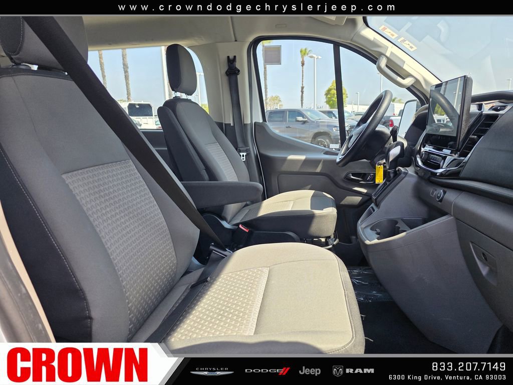 Used 2023 Ford Transit 350 XLT RWD image 21