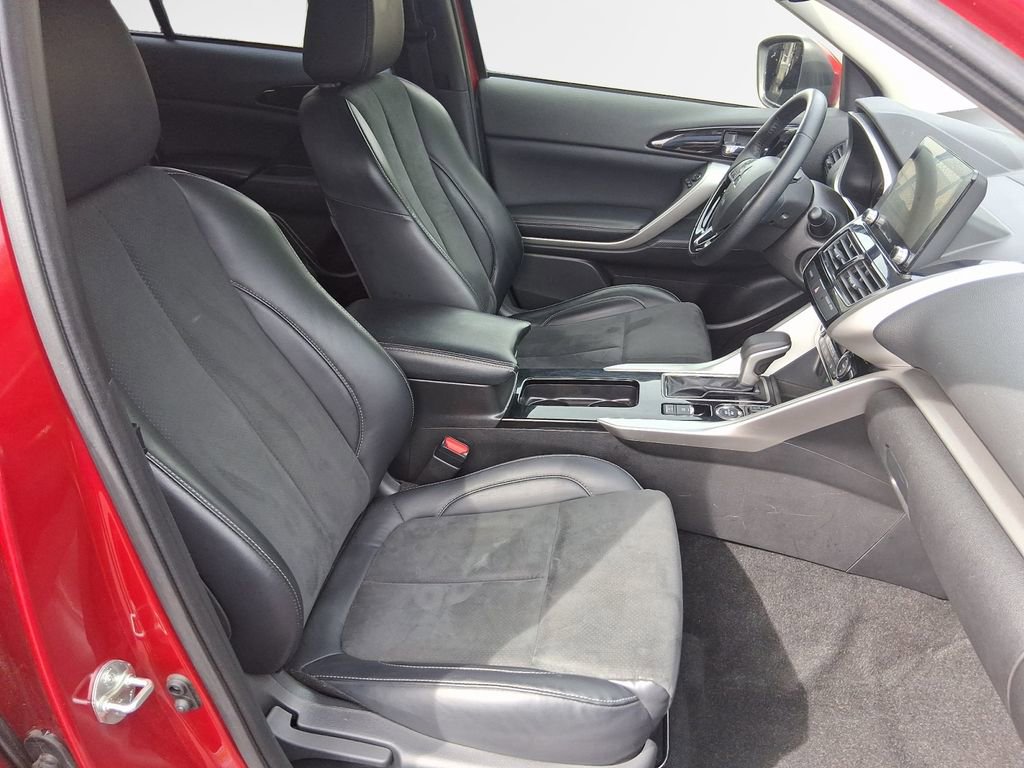 Used 2024 Mitsubishi Eclipse Cross AWD image 25