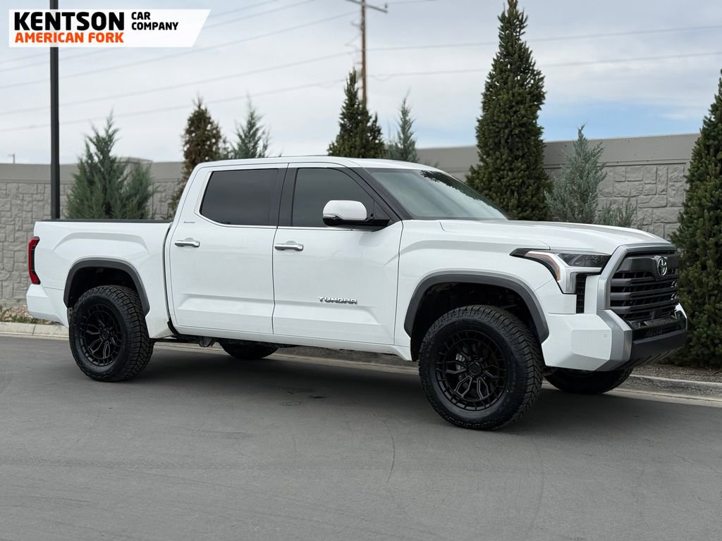 Used 2023 Toyota Tundra Limited w/ Power Package image 12