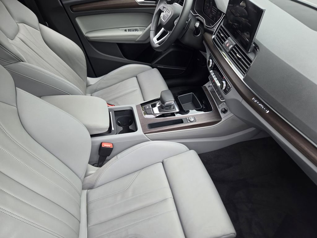 Certified 2022 Audi Q5 2.0T Premium Plus AWD/4WD image 18