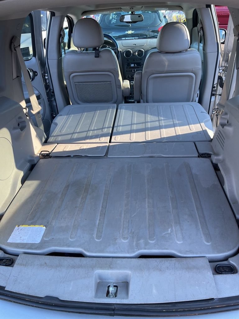 Used 2008 Chevrolet HHR LT FWD image 9