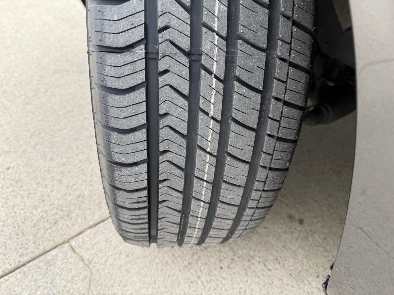 Used 2023 Dodge Challenger SXT w/ Blacktop Package image 14