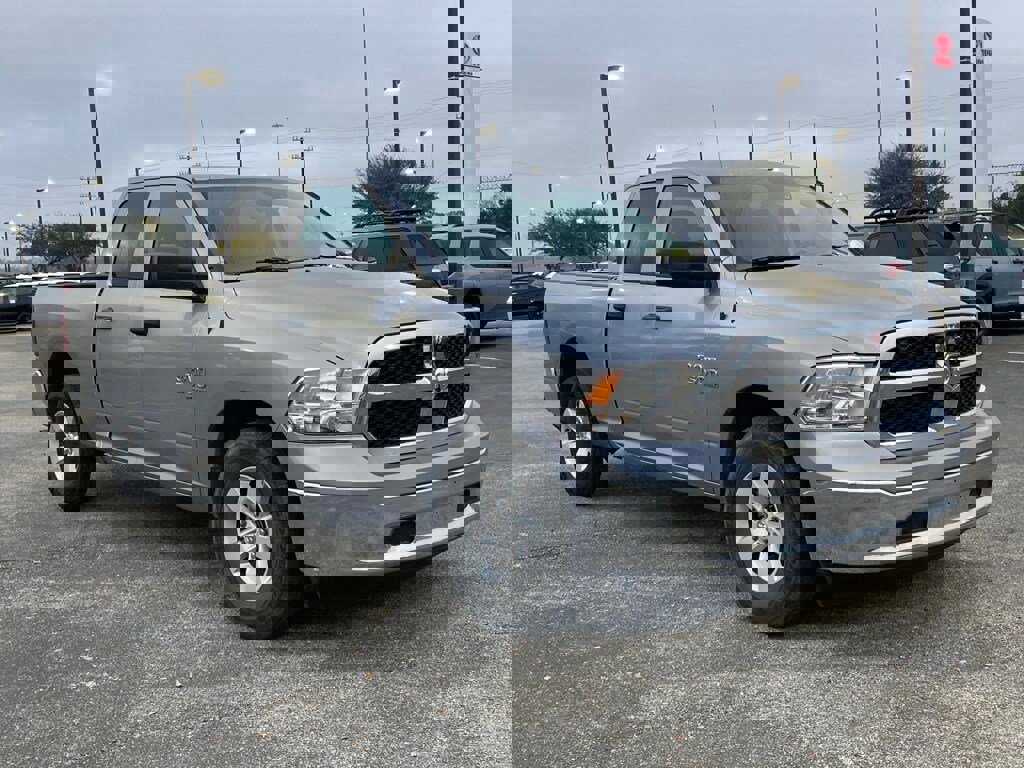 Used 2024 RAM 1500 Classic SLT image 3