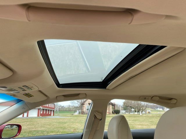 Used 2011 Lexus ES 350 image 20