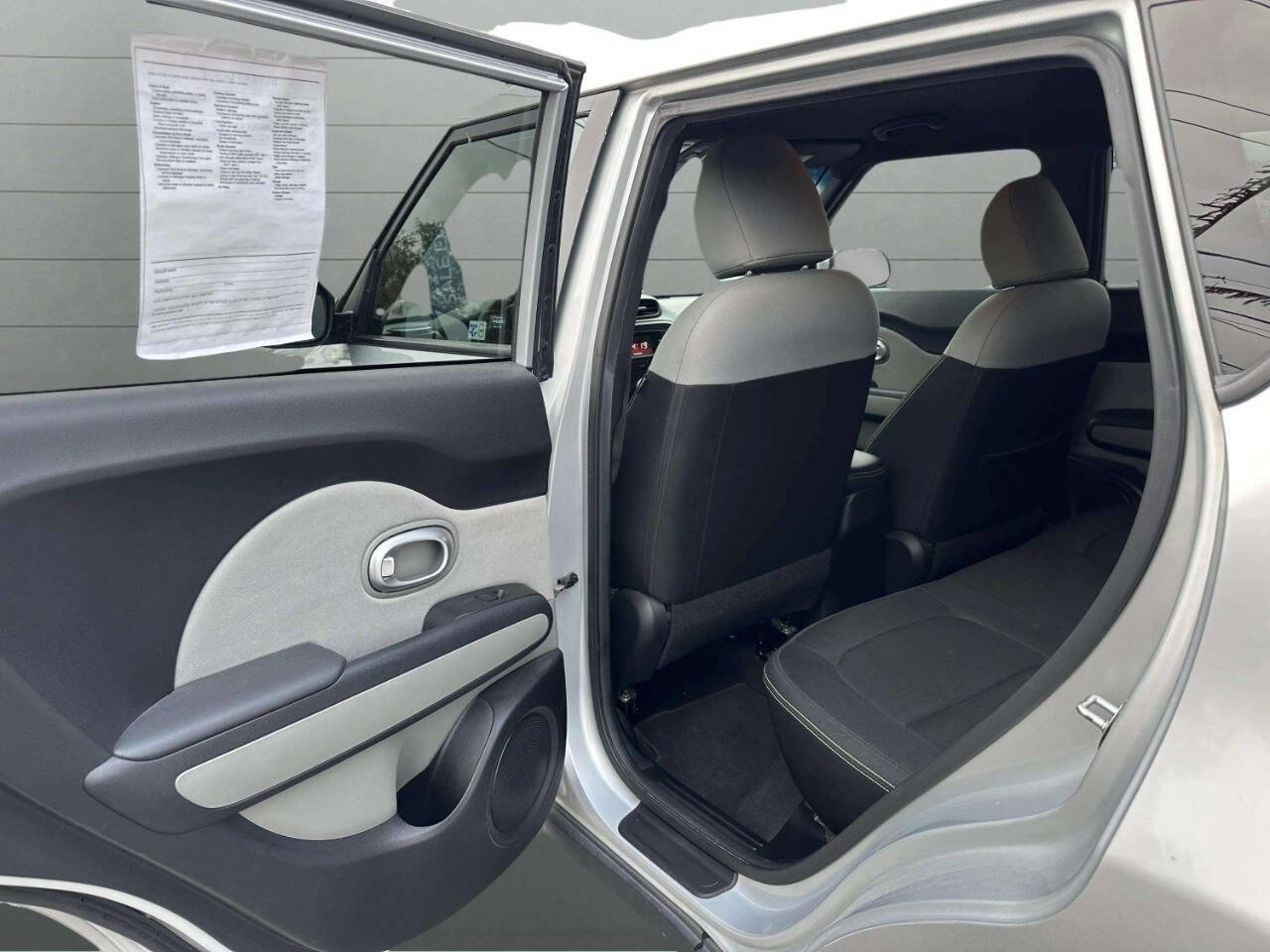 Used 2014 Kia Soul + w/ UVO w/Eservices Package image 12