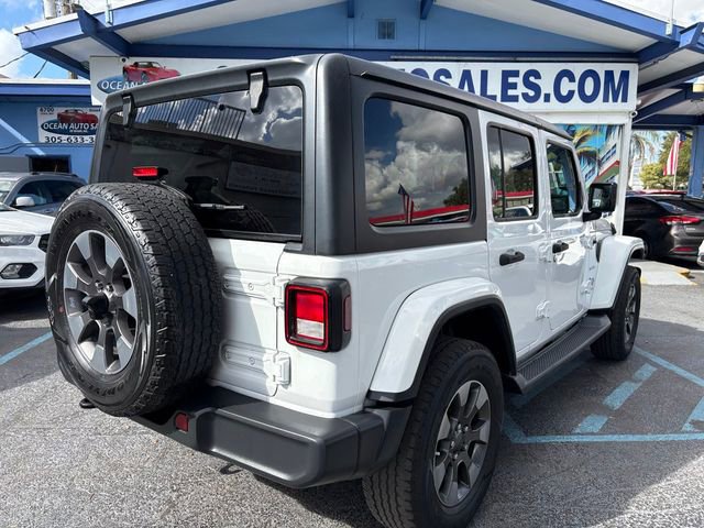 Used 2018 Jeep Wrangler Unlimited Sahara image 9