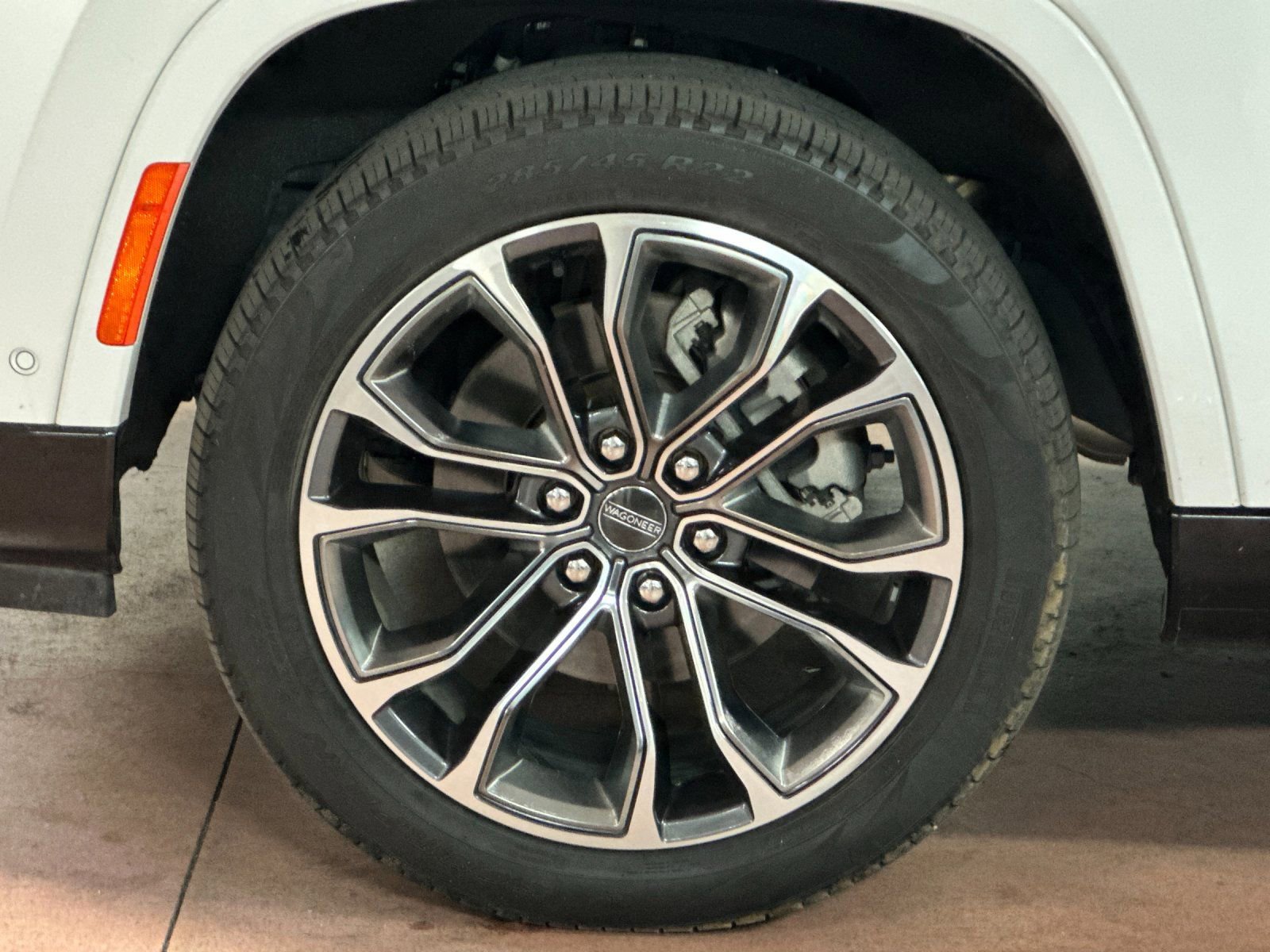 Certified 2023 Jeep Grand Wagoneer Series III AWD/4WD image 26