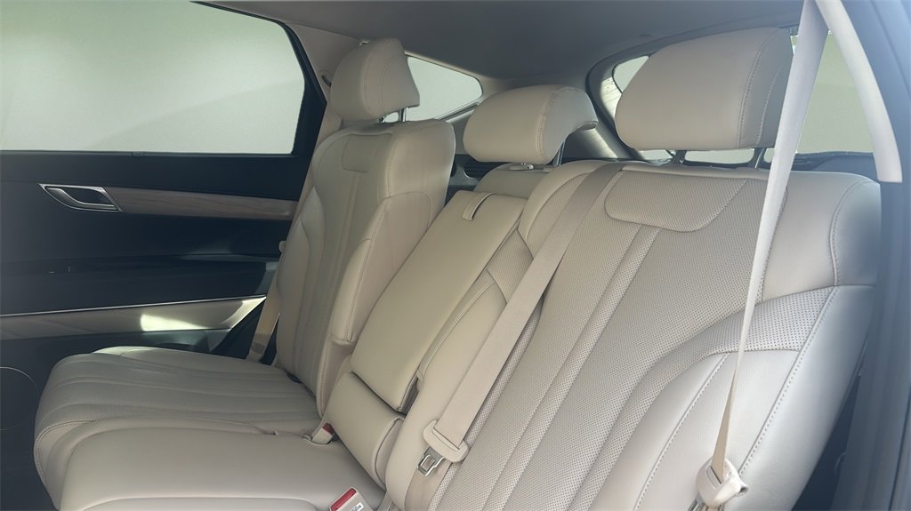 Used 2021 Genesis GV80 2.5T image 10