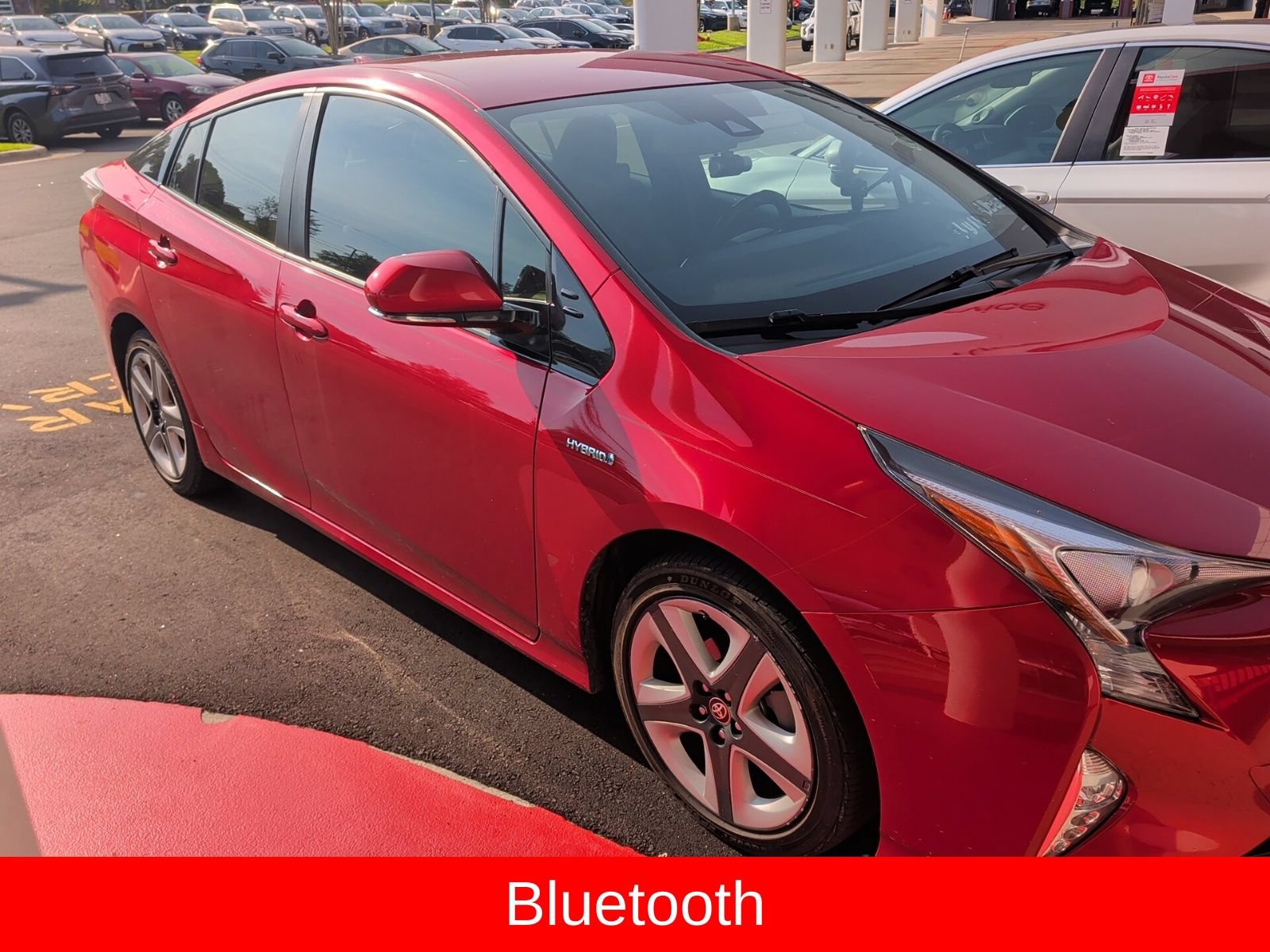 Used 2016 Toyota Prius Four Touring FWD image 4