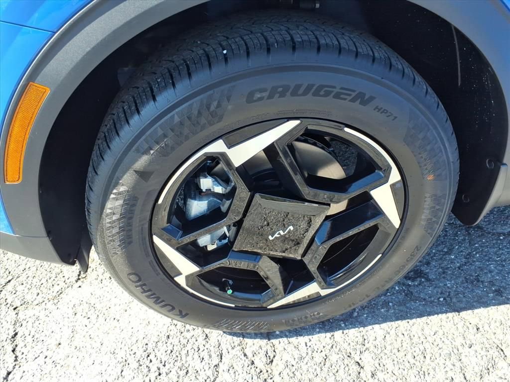 New 2026 Kia Sportage EX image 14