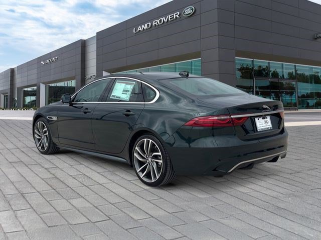 New 2024 Jaguar XF R-Dynamic SE AWD/4WD image 3