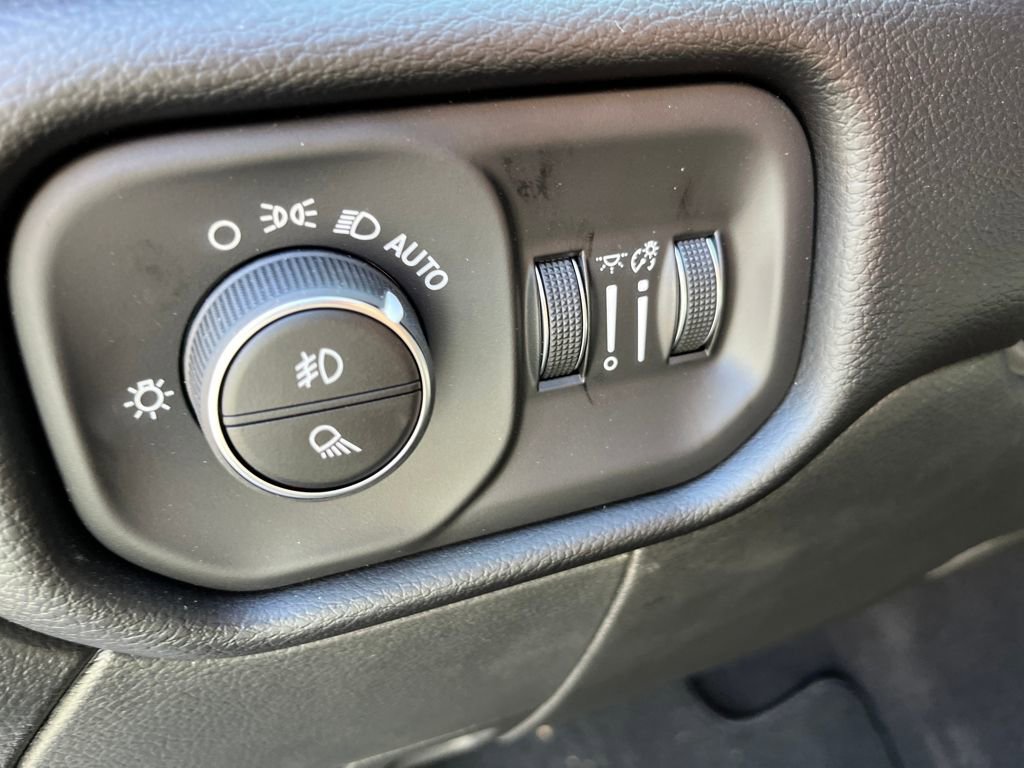 New 2026 RAM 2500 Laramie w/ Night Edition image 16