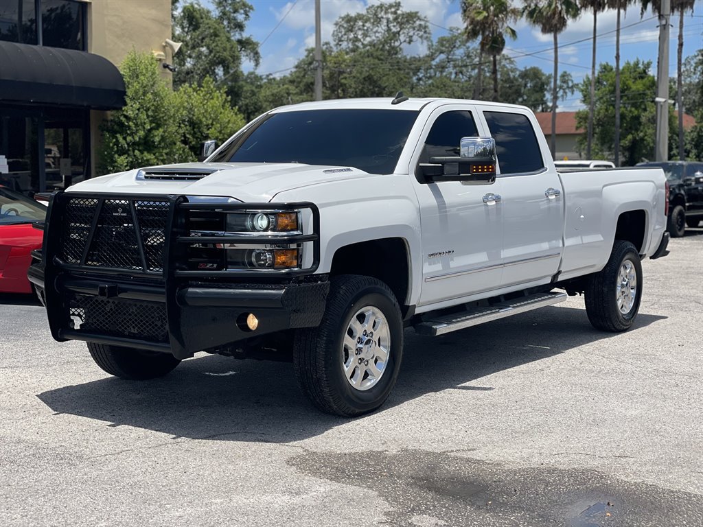Used 2018 Chevrolet Silverado 3500 LTZ w/ Duramax Plus Package AWD/4WD image 18