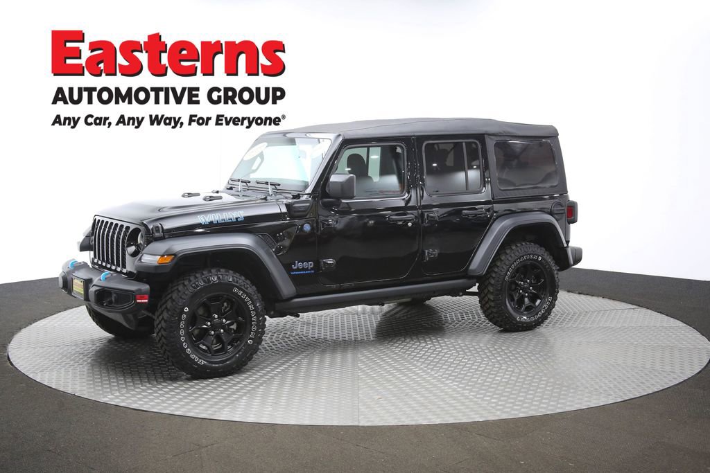 Used 2023 Jeep Wrangler Unlimited w/ Cold Weather Group AWD/4WD image 59