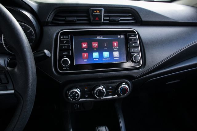 Used 2021 Nissan Versa S image 22