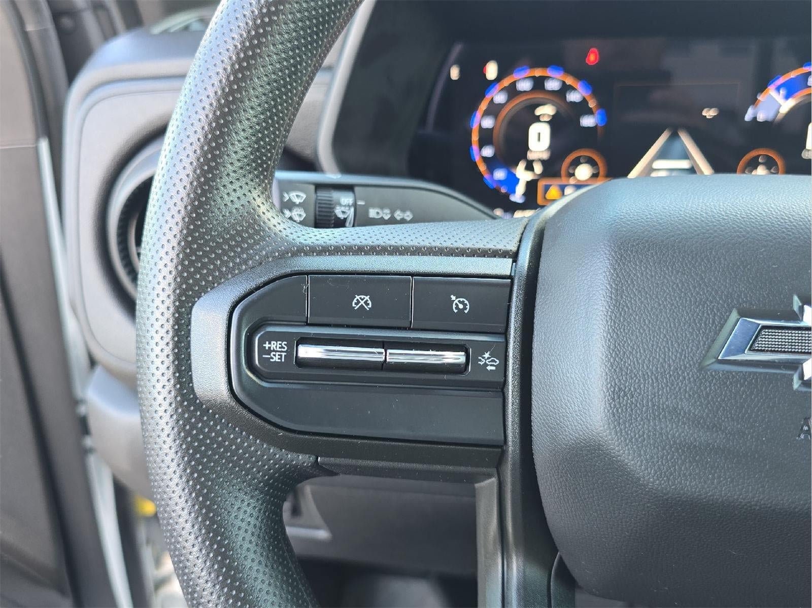 Used 2024 Chevrolet Colorado Trail Boss w/ Technology Package AWD/4WD image 13