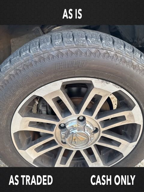 Used 2013 Toyota Tundra 4x4 CrewMax w/ SR5 Pkg image 8