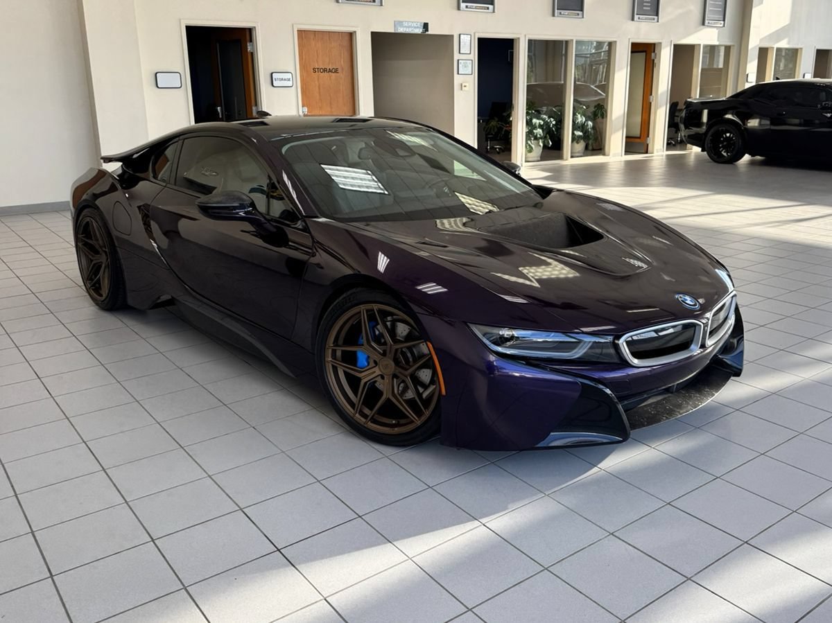 Used 2016 BMW i8 AWD/4WD image 9