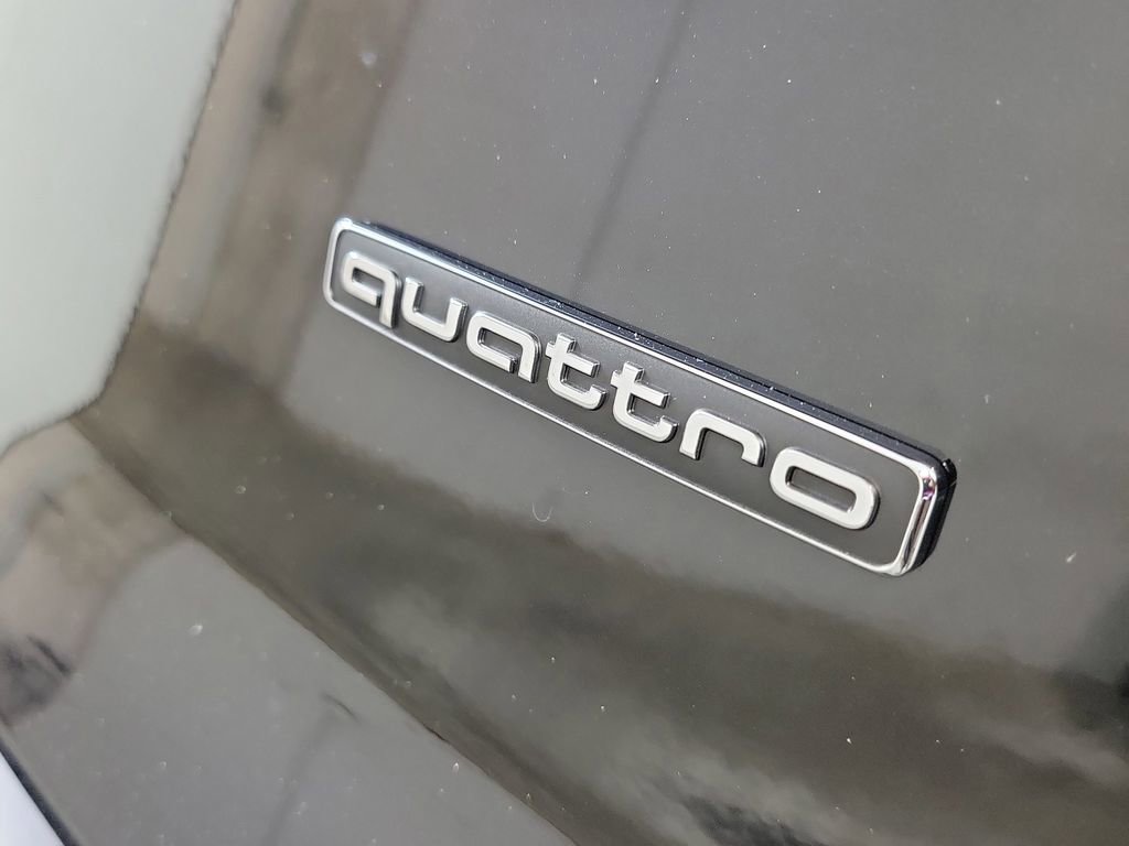 New 2026 Audi Q3 quattro 2.0T AWD/4WD image 7