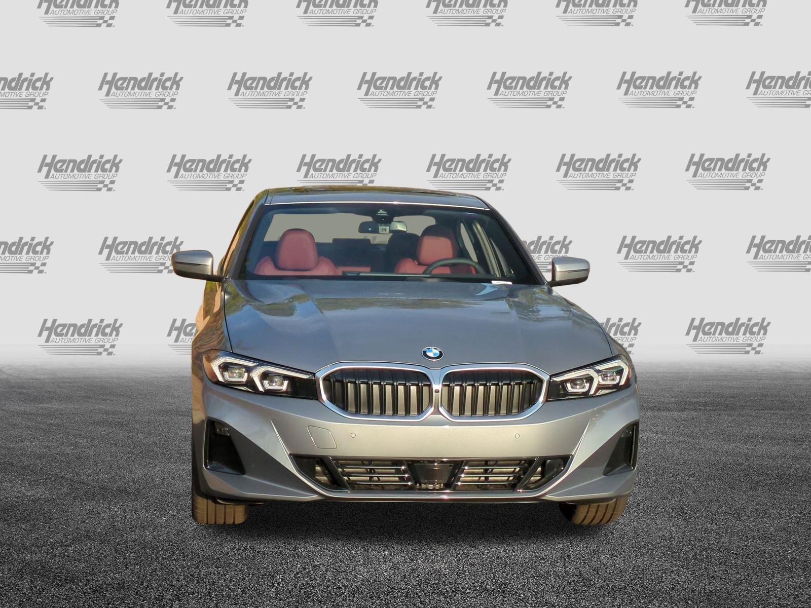 Used 2026 BMW 330i Sedan w/ Premium Package RWD image 3