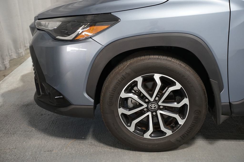 Used 2024 Toyota Corolla Cross AWD Hybrid image 5