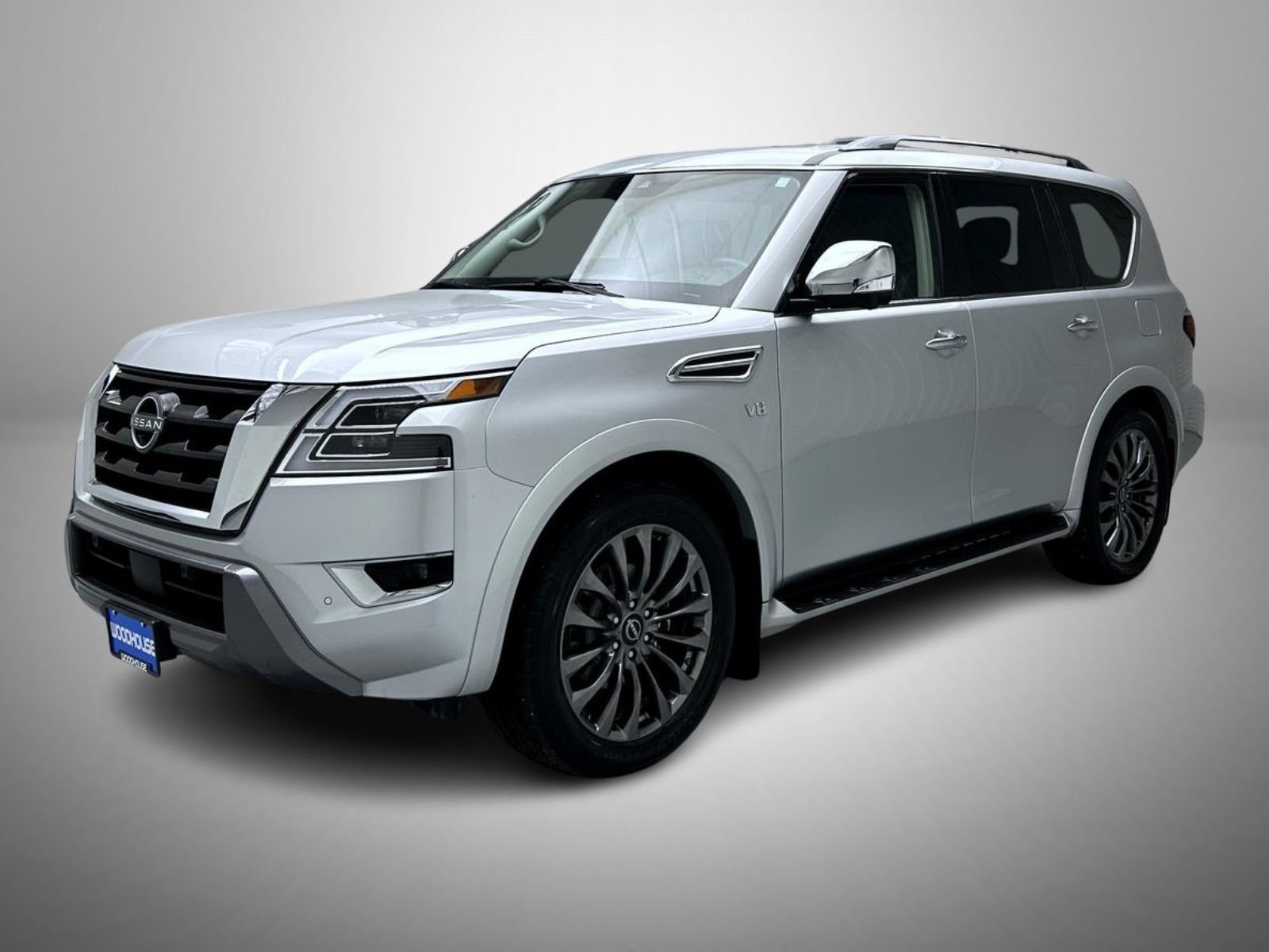 Used 2021 Nissan Armada Platinum w/ Captain's Chairs Package AWD/4WD image 1