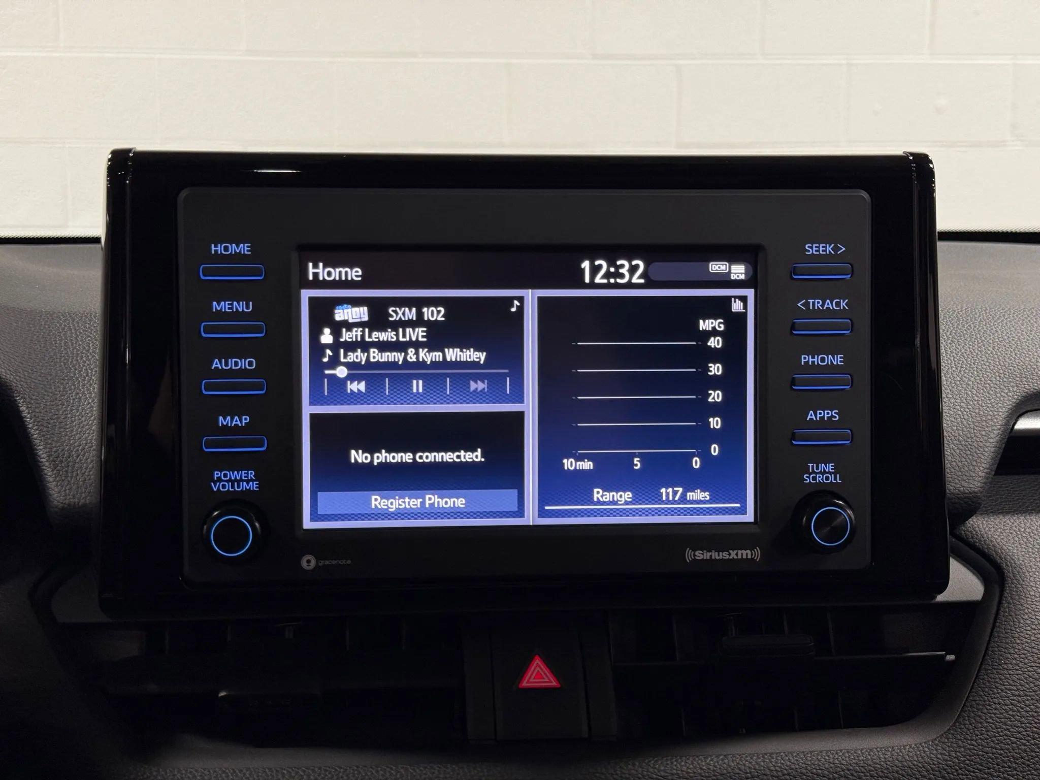 Used 2022 Toyota RAV4 XLE w/ Convenience Package image 29