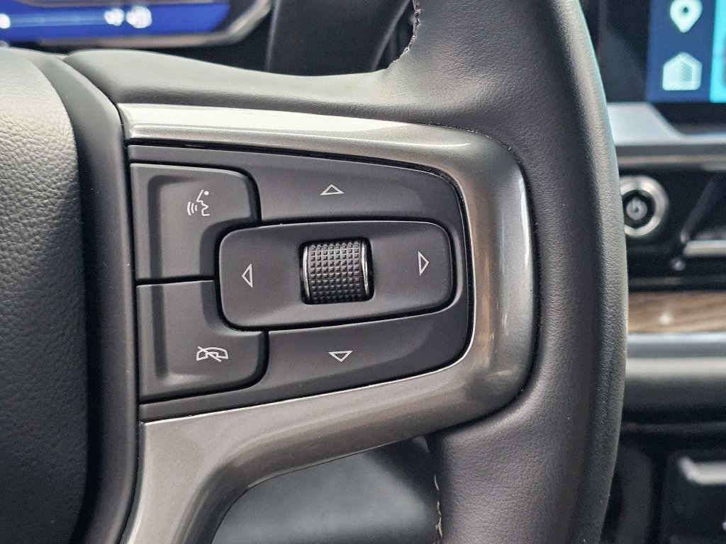 Used 2025 Chevrolet Silverado 1500 LT RWD image 25