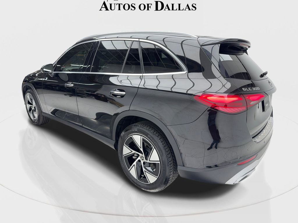 Used 2024 Mercedes-Benz GLC 300 4MATIC image 10