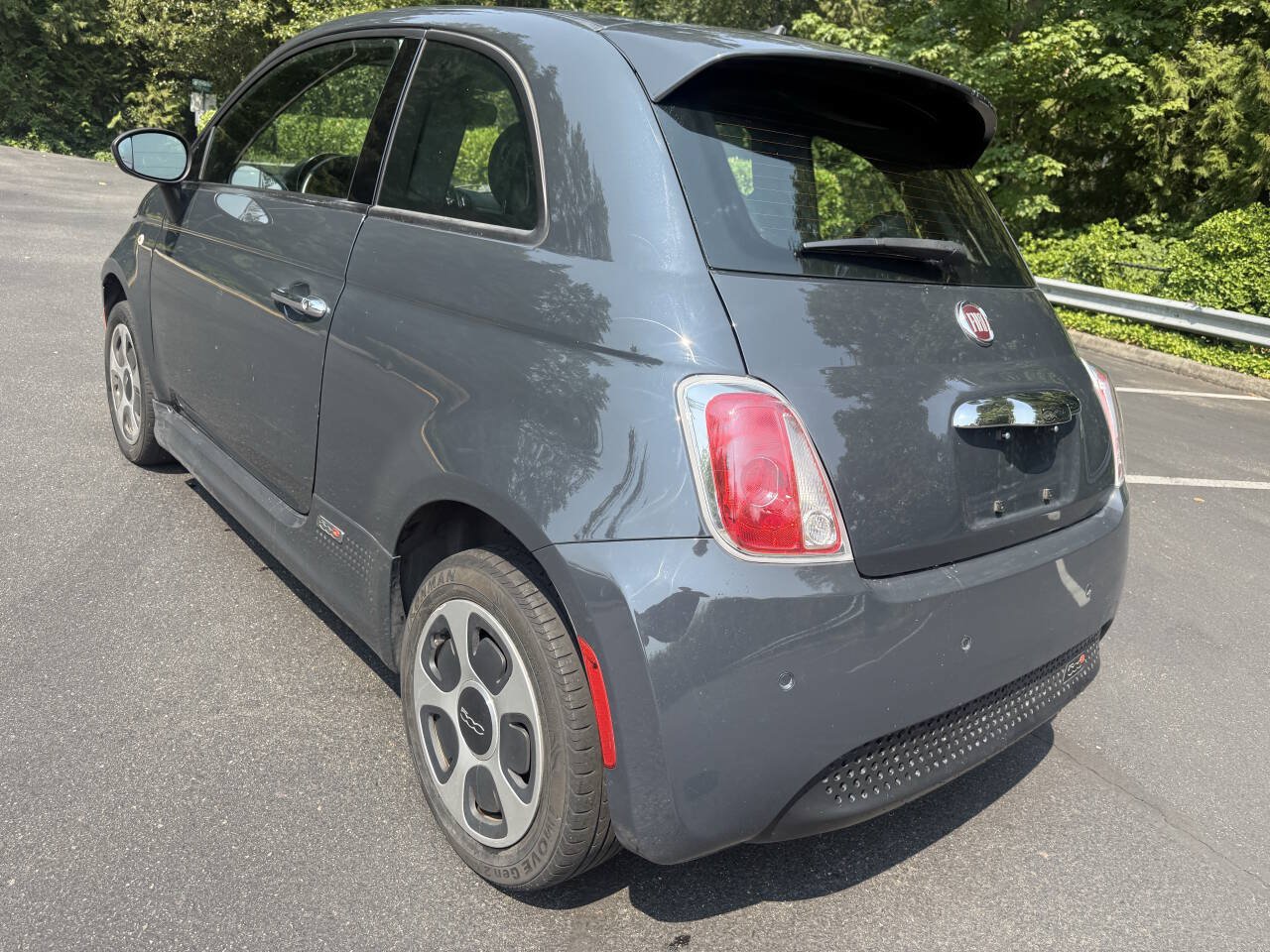 Used 2016 FIAT 500 e FWD image 4