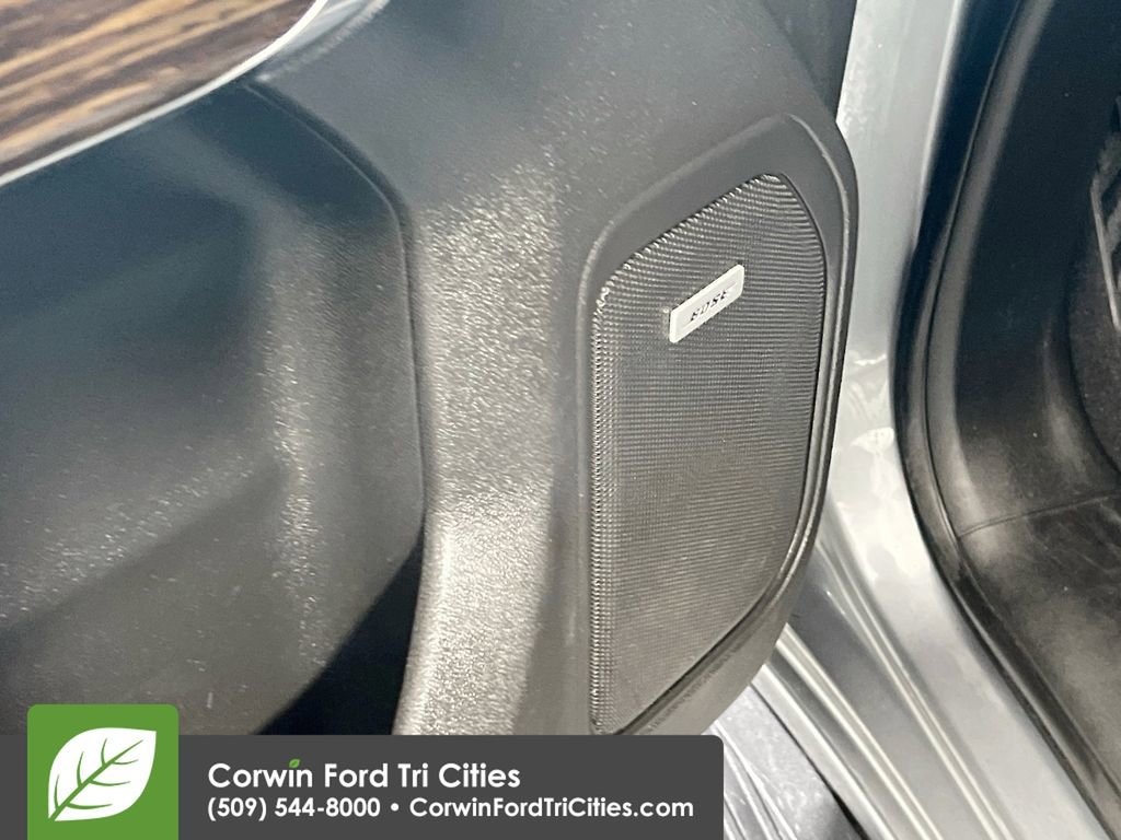 Used 2020 Chevrolet Silverado 1500 High Country w/ Technology Package image 13