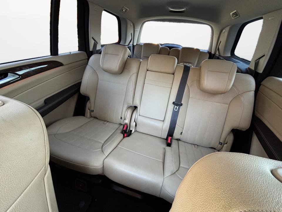 Used 2019 Mercedes-Benz GLS 450 4MATIC image 12