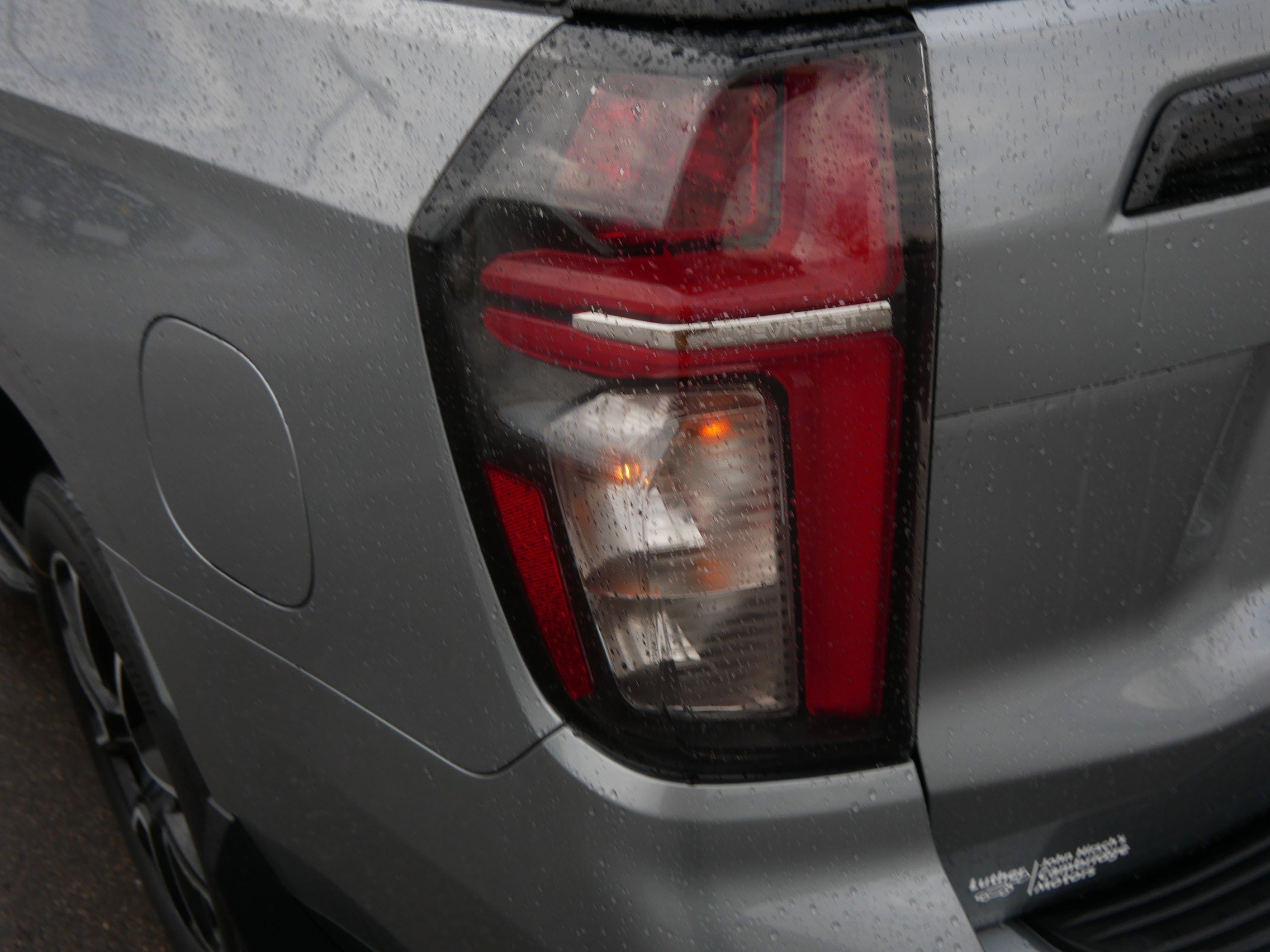 Used 2023 Chevrolet Suburban RST w/ Sport Performance Package image 17