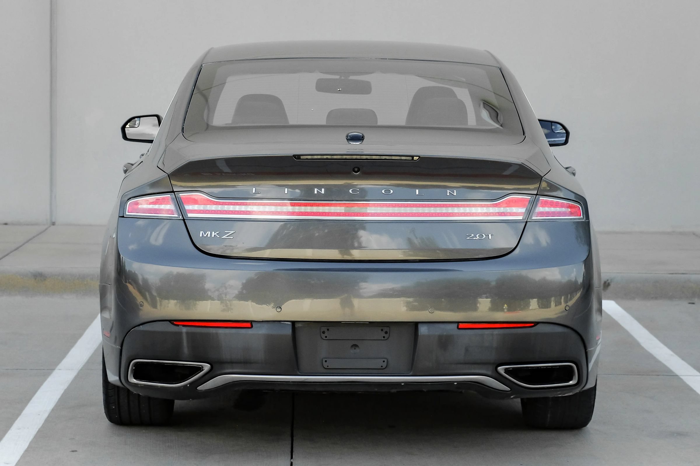 Used 2017 Lincoln MKZ Premiere FWD image 13