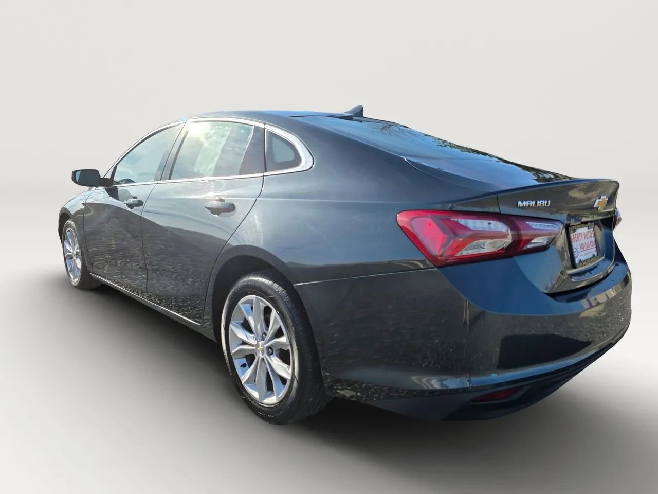 Used 2020 Chevrolet Malibu LT image 4