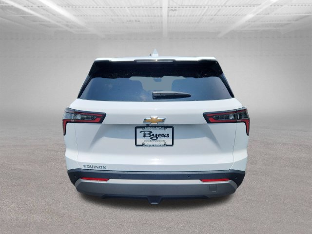 New 2027 Chevrolet Equinox LT w/ LPO, Floor Liner Package FWD image 6