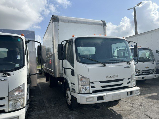 Used 2021 Isuzu NPR RWD image 2