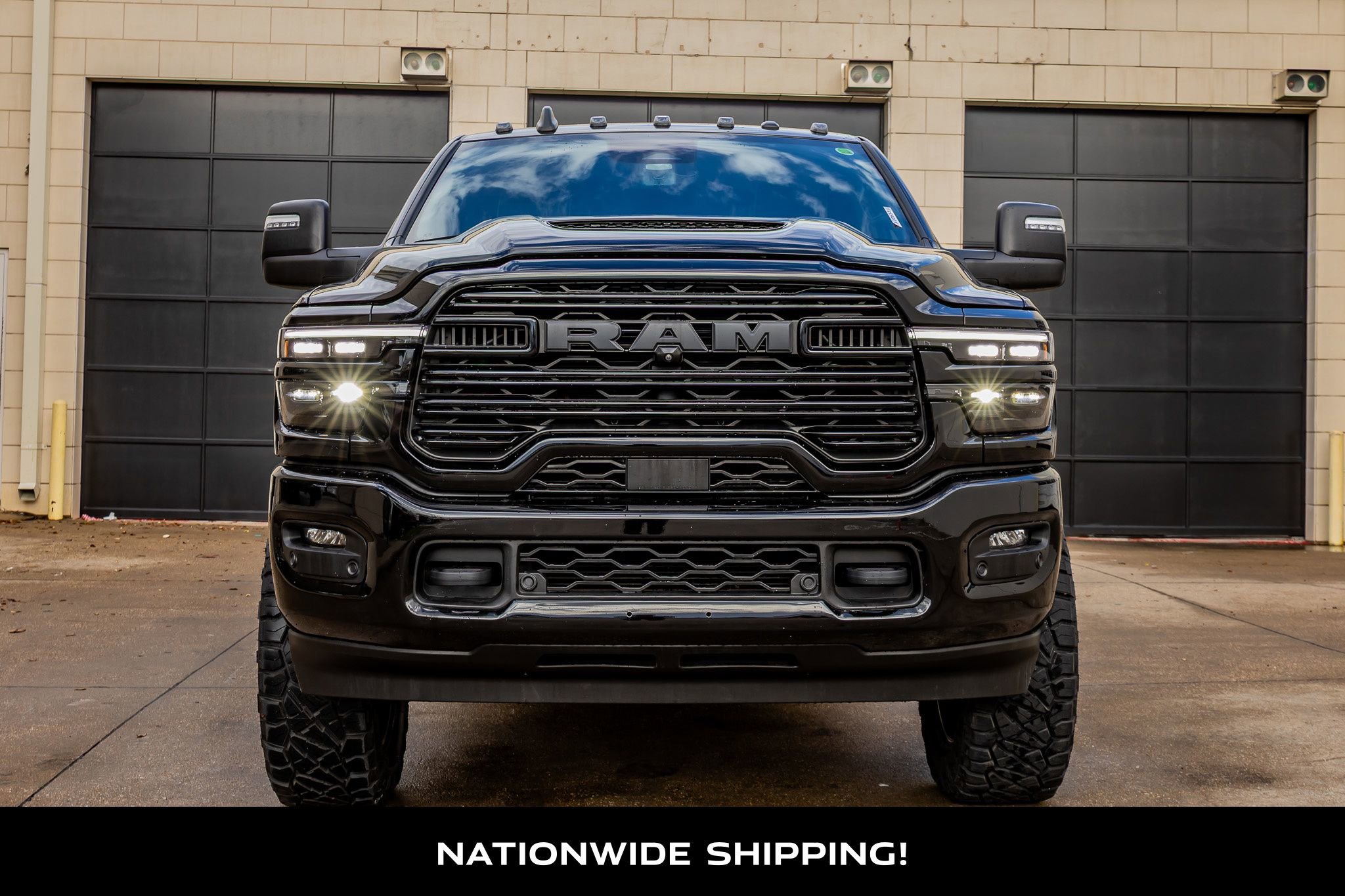 Used 2025 RAM 3500 Laramie image 4