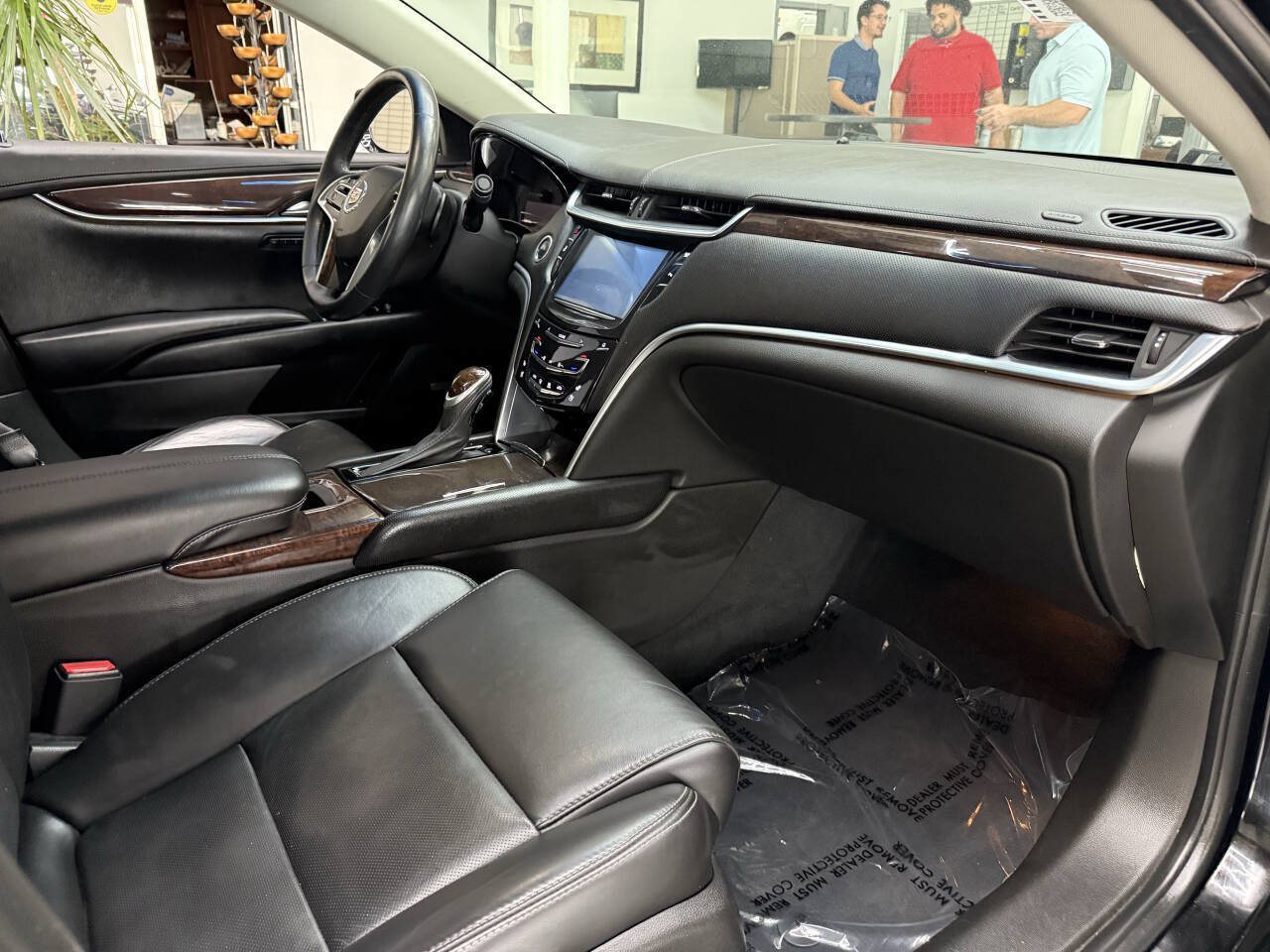 Used 2015 Cadillac XTS Luxury AWD/4WD image 18