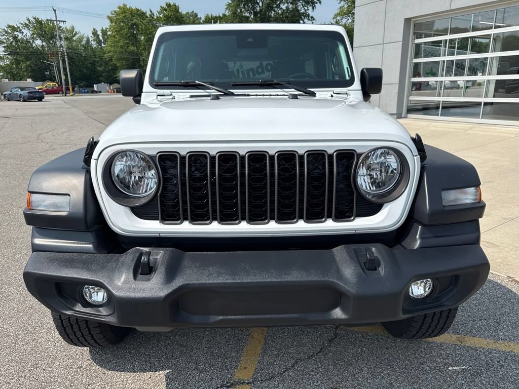 Used 2024 Jeep Wrangler Unlimited Sport AWD/4WD image 13