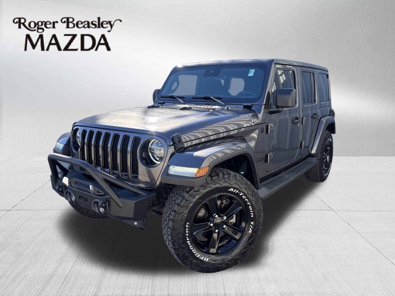 Used 2021 Jeep Wrangler Unlimited Sahara image 1