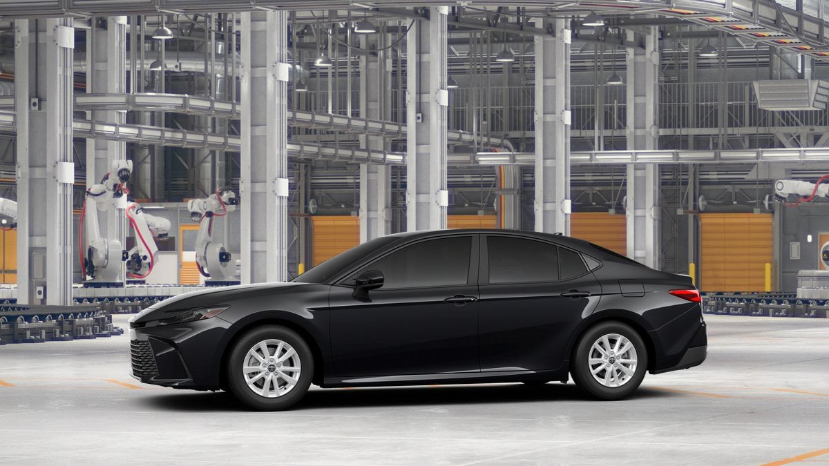 New 2026 Toyota Camry LE w/ Convenience Package FWD image 3